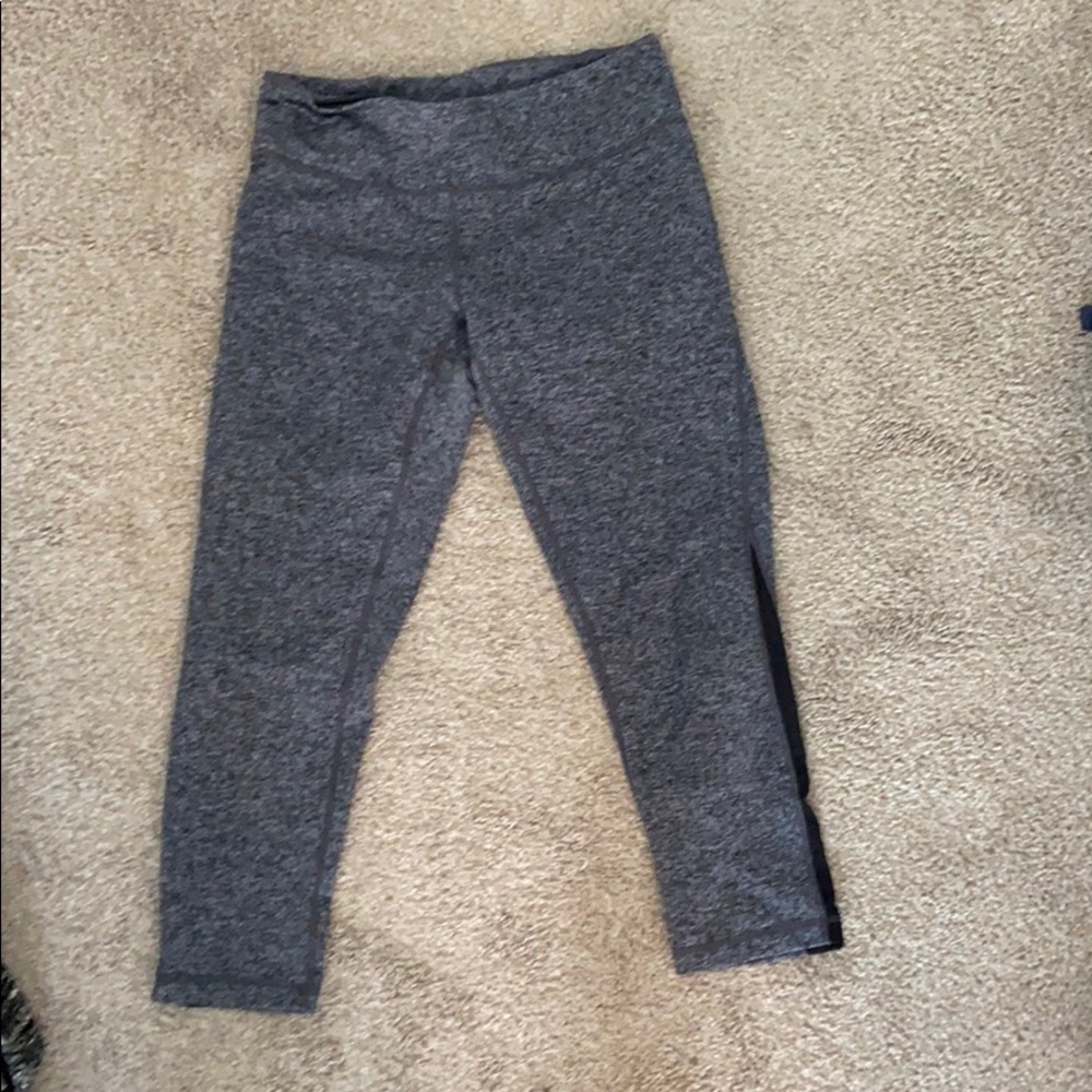 Zella gray crop leggings
